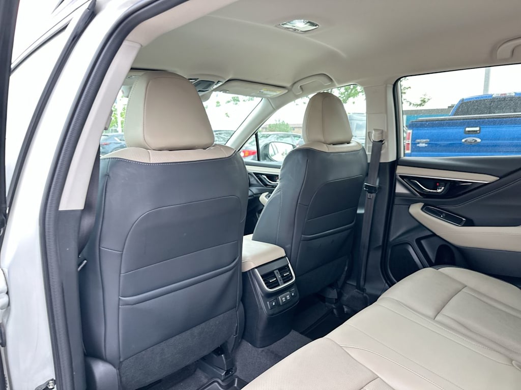 2021 Subaru Outback Limited 11