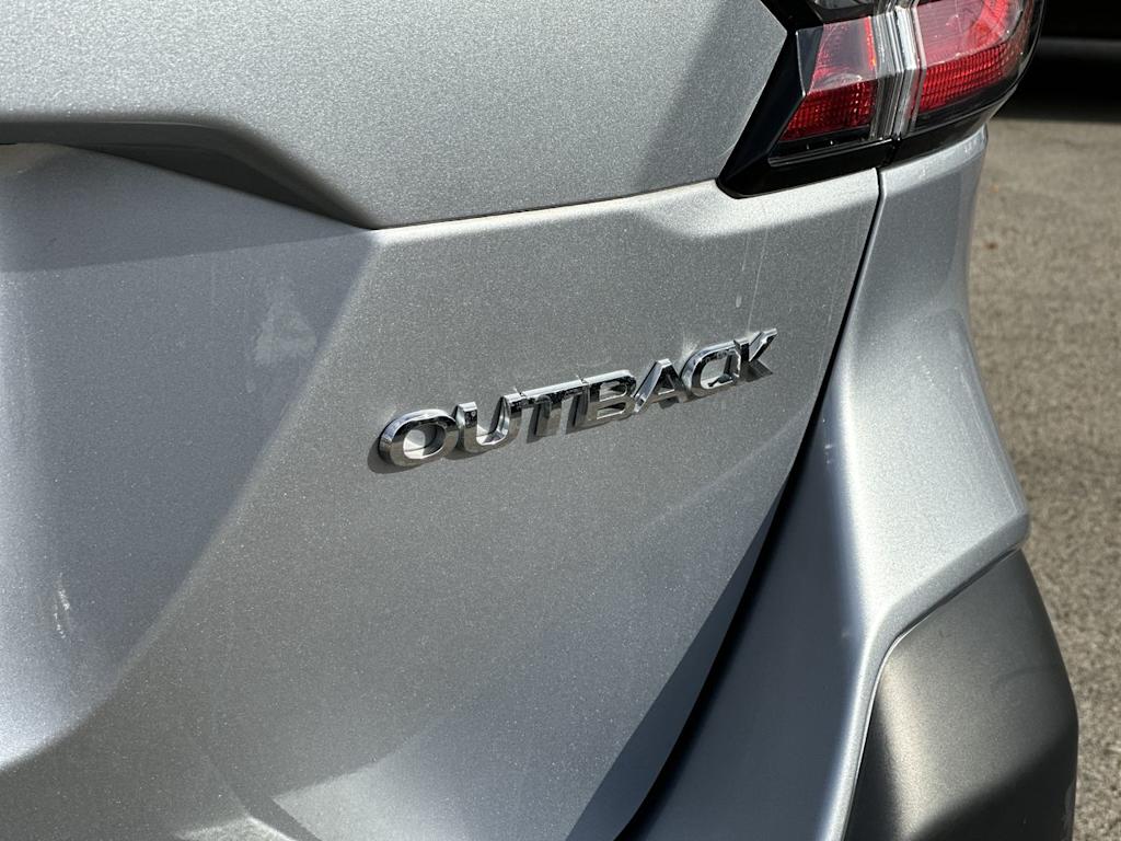 2020 Subaru Outback Limited 21