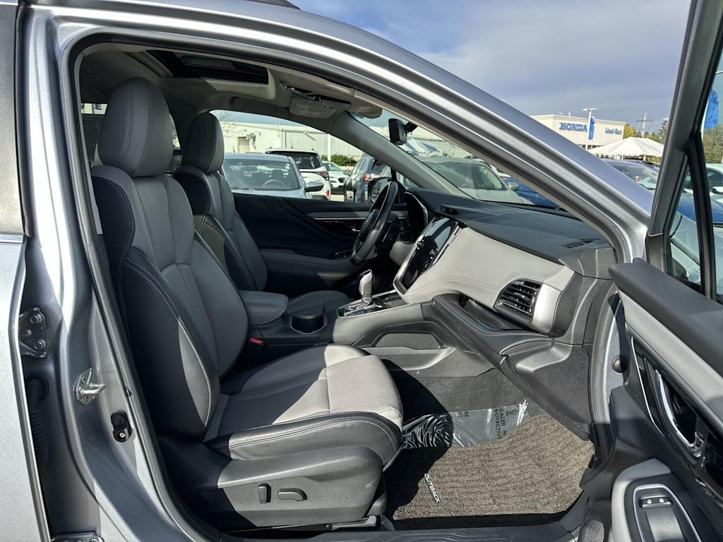 2020 Subaru Outback Limited 26