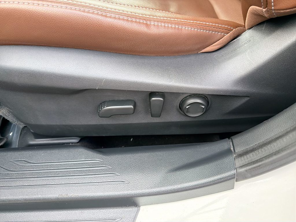 Thumbnail: 2020 Subaru Outback - 27