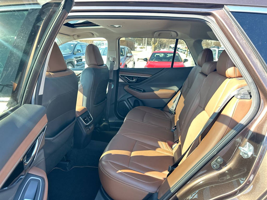 Thumbnail: 2022 Subaru Outback - 30