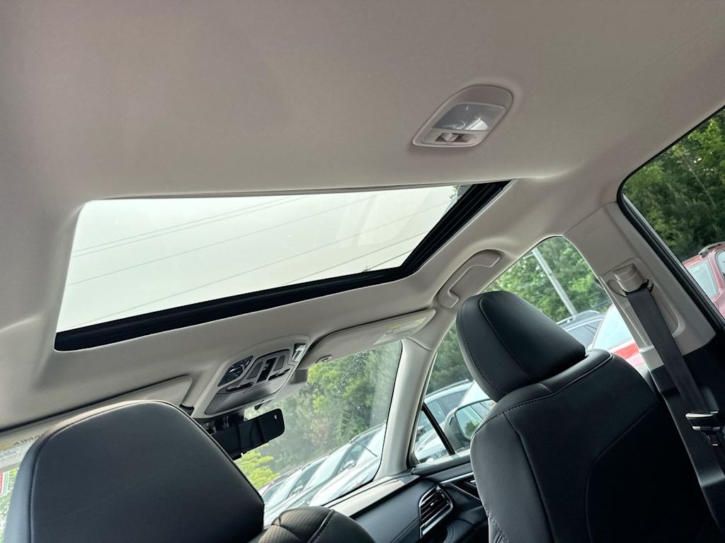 Thumbnail: 2025 Subaru Outback - 30