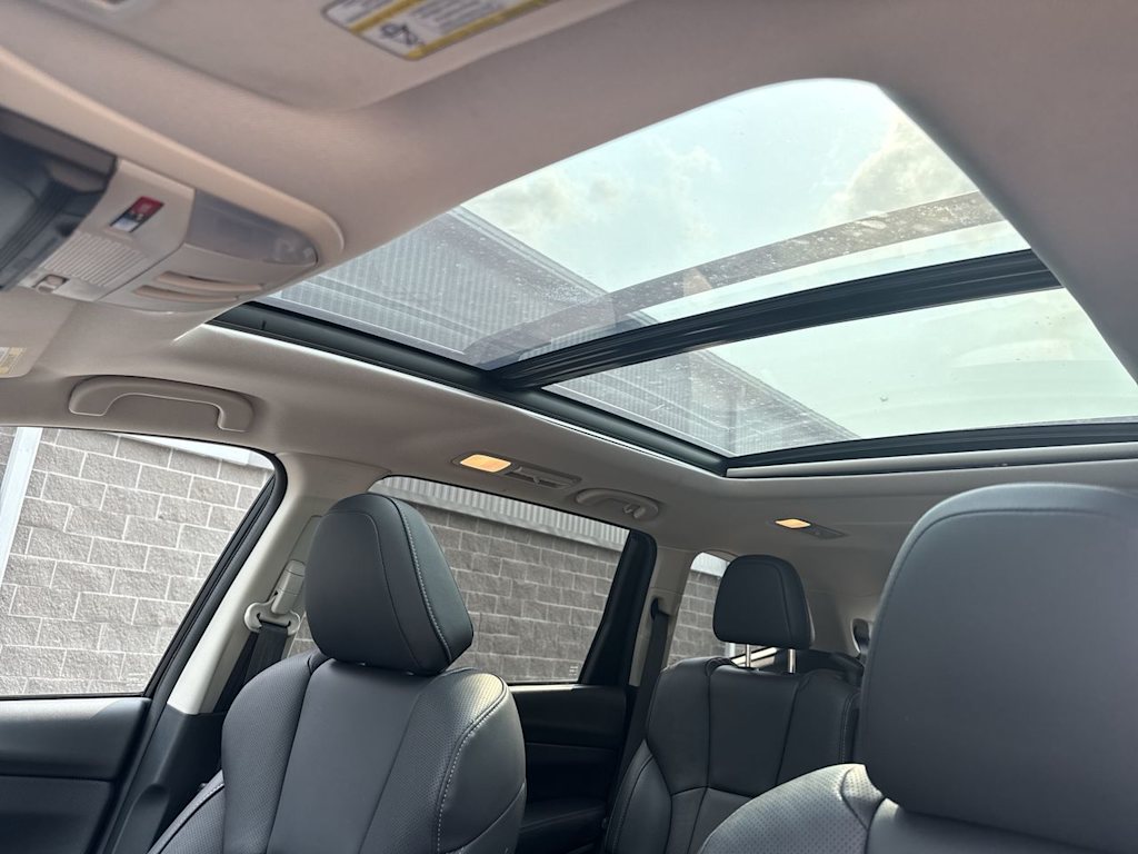 Thumbnail: 2023 Subaru Ascent - 32