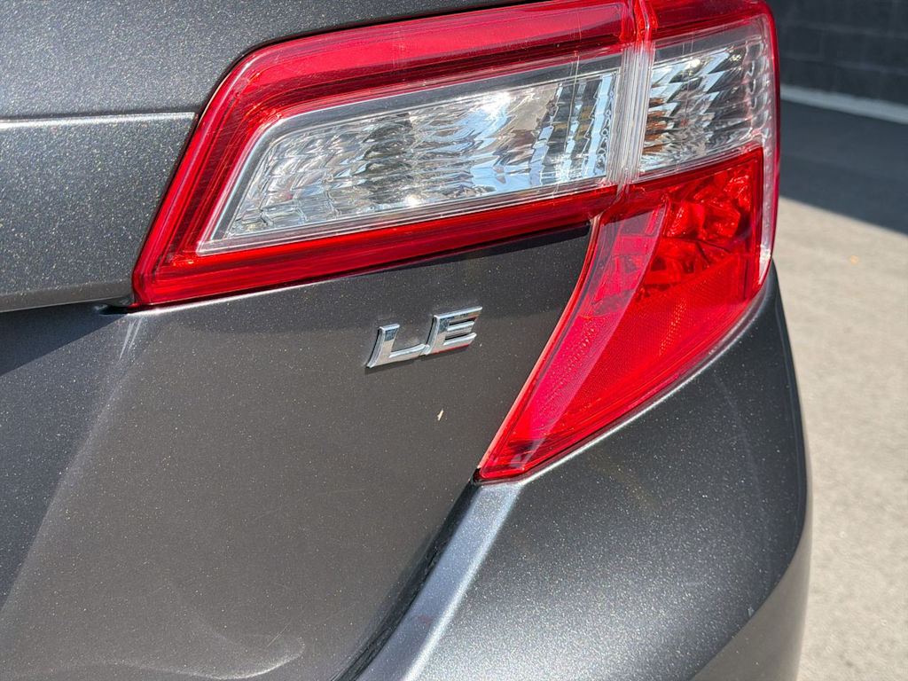 Thumbnail: 2014 Toyota Camry - 28