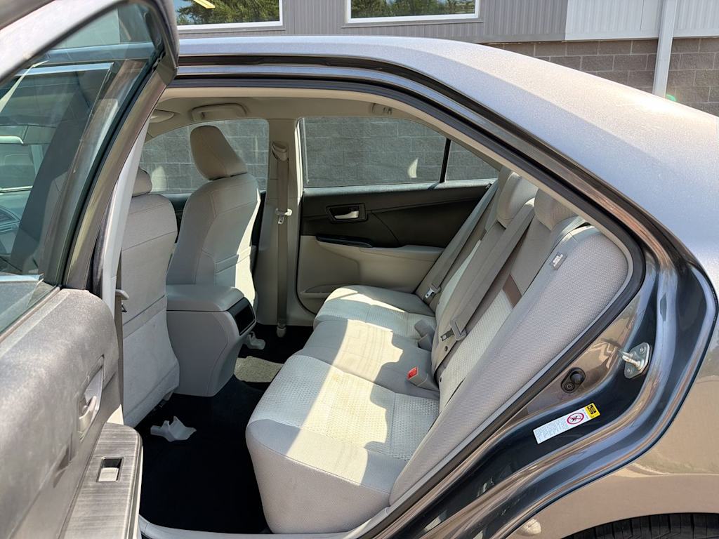 Thumbnail: 2014 Toyota Camry - 30