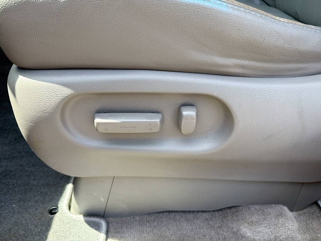 Thumbnail: 2010 Honda Odyssey - 30