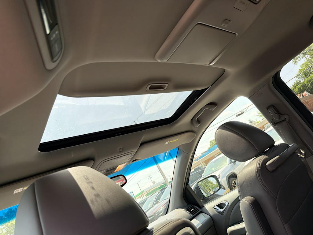 Thumbnail: 2010 Honda Odyssey - 31