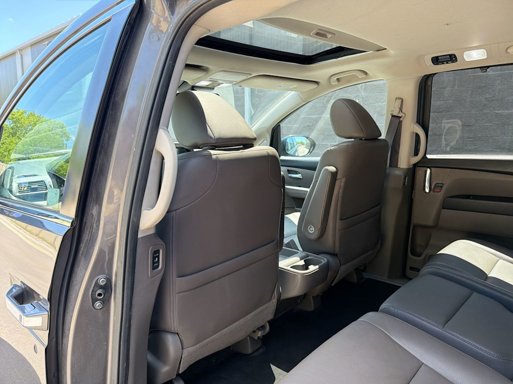 Thumbnail: 2014 Honda Odyssey - 12