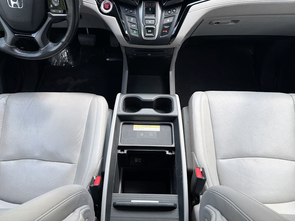 Thumbnail: 2018 Honda Odyssey - 14