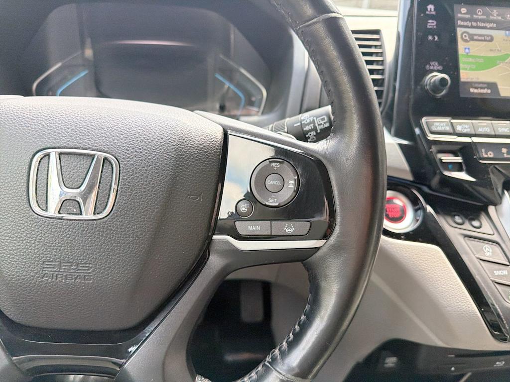 Thumbnail: 2018 Honda Odyssey - 35