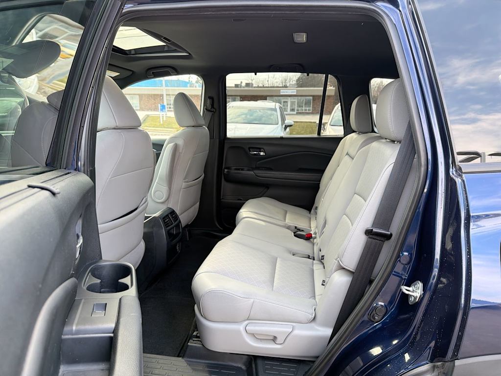 Thumbnail: 2020 Honda Passport - 31