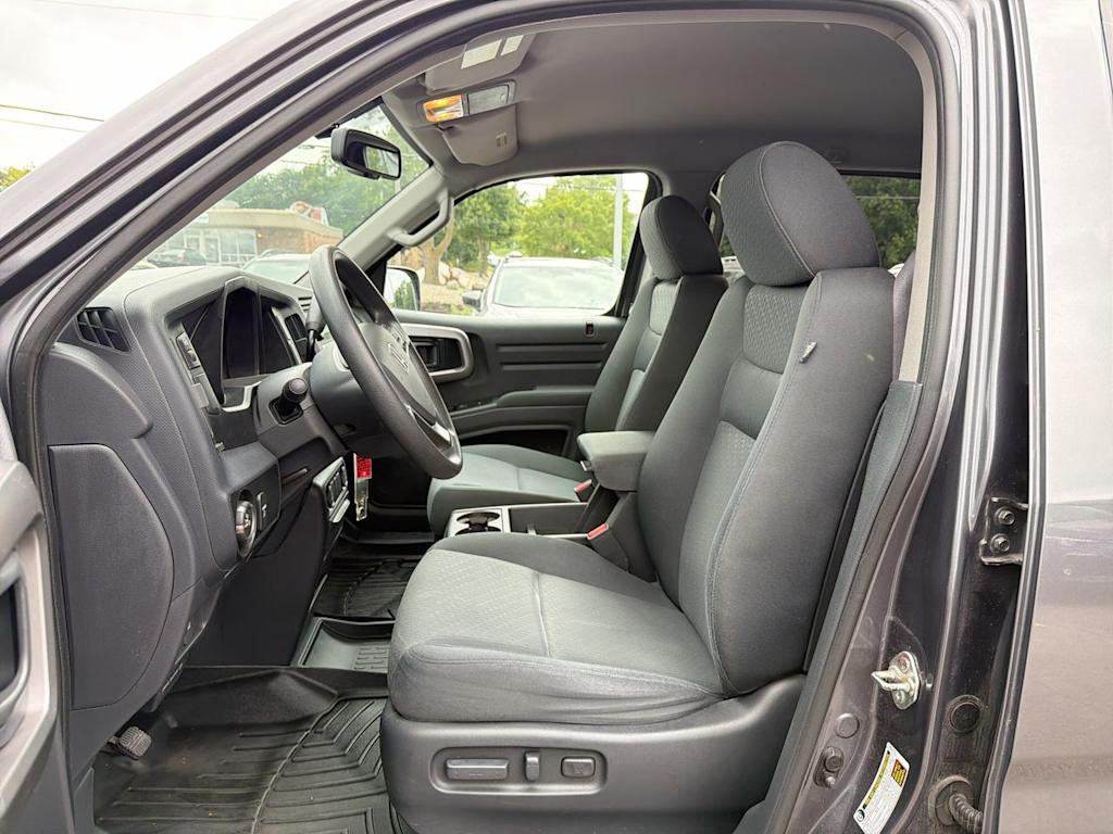 Thumbnail: 2014 Honda Ridgeline - 10