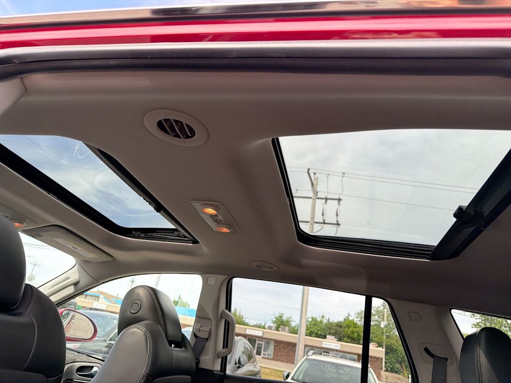 Thumbnail: 2013 Buick Enclave - 30