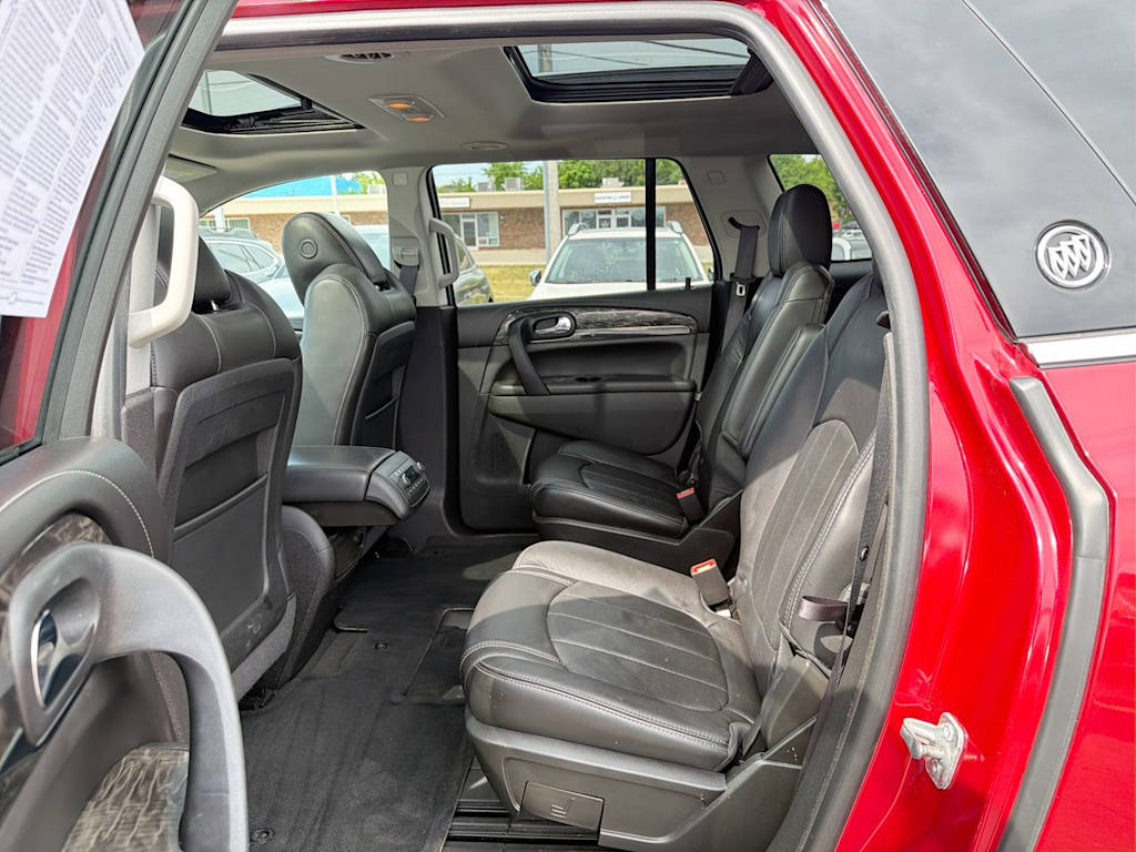 Thumbnail: 2013 Buick Enclave - 31