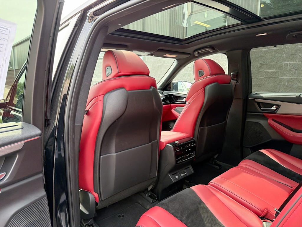 Thumbnail: 2023 Acura MDX - 12