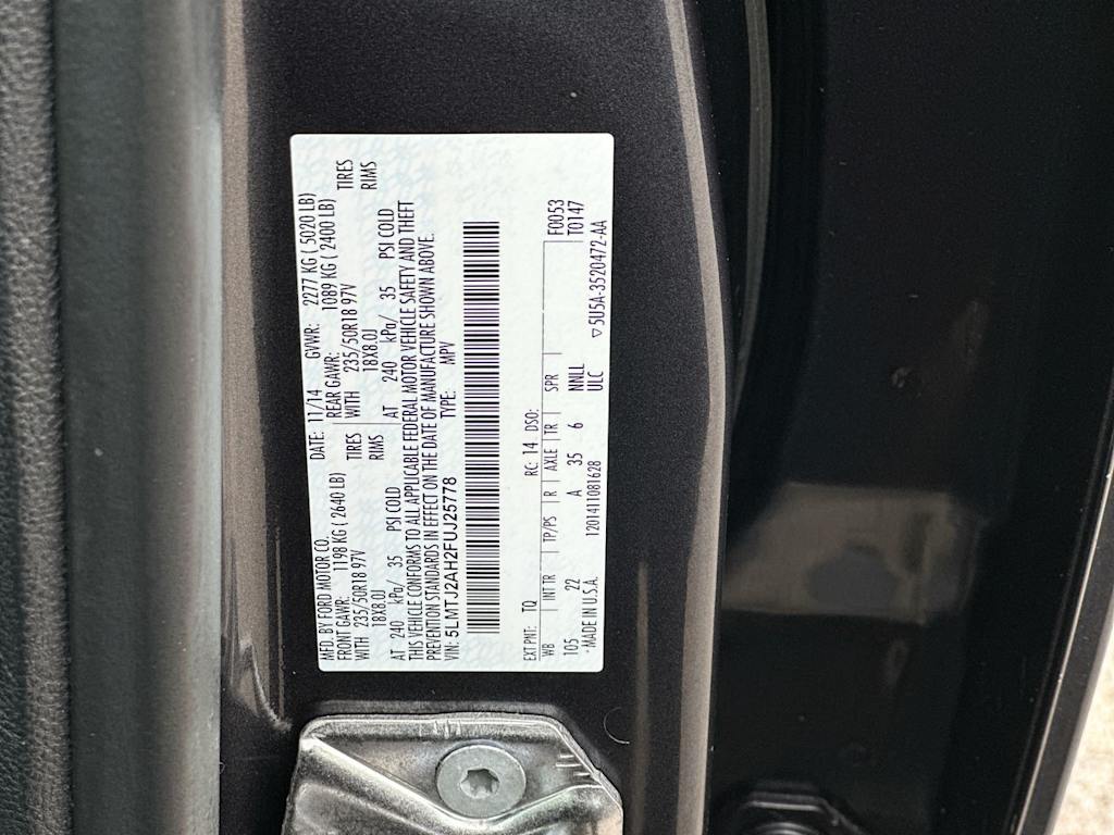 Thumbnail: 2015 Lincoln MKC - 17