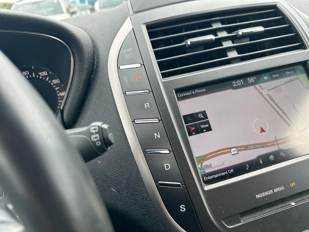 Thumbnail: 2015 Lincoln MKC - 37