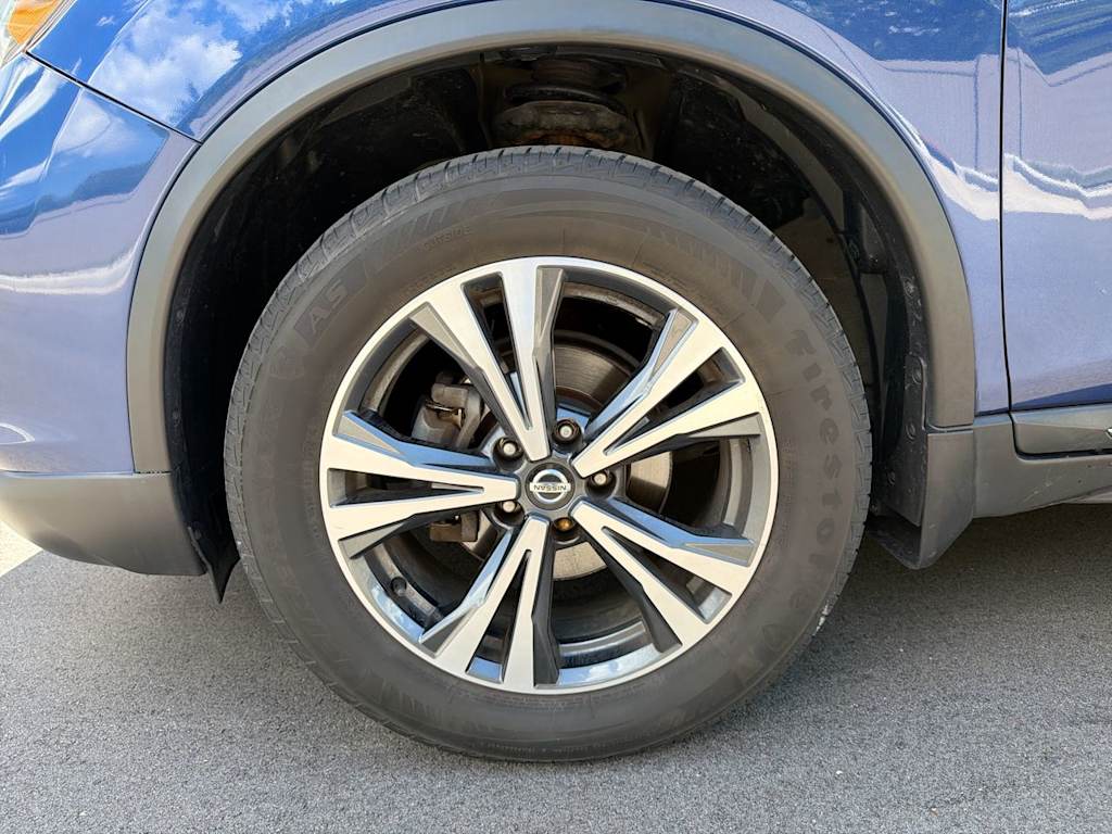 Thumbnail: 2018 Nissan Rogue - 8