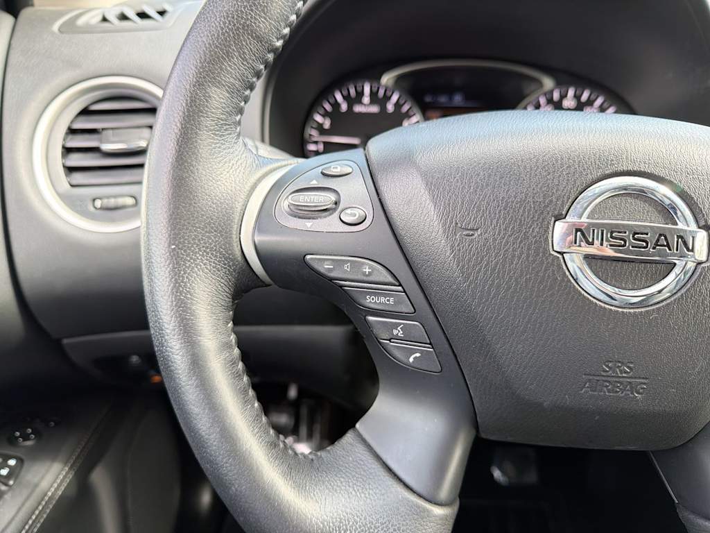 Thumbnail: 2019 Nissan Pathfinder - 32