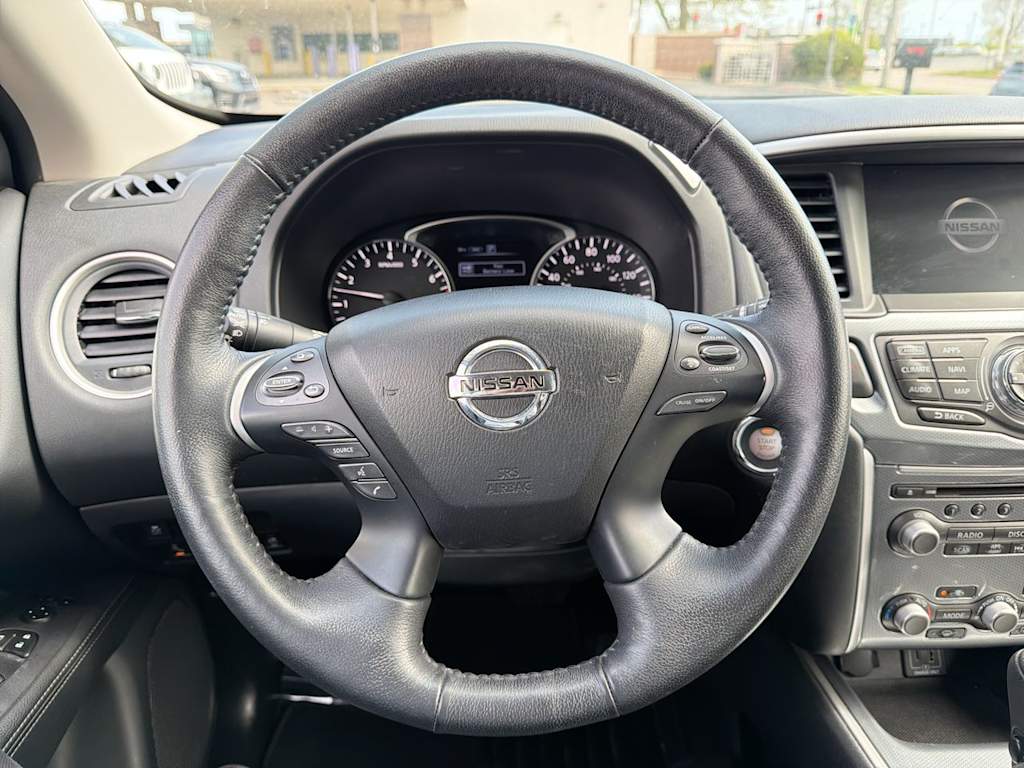 Thumbnail: 2019 Nissan Pathfinder - 9