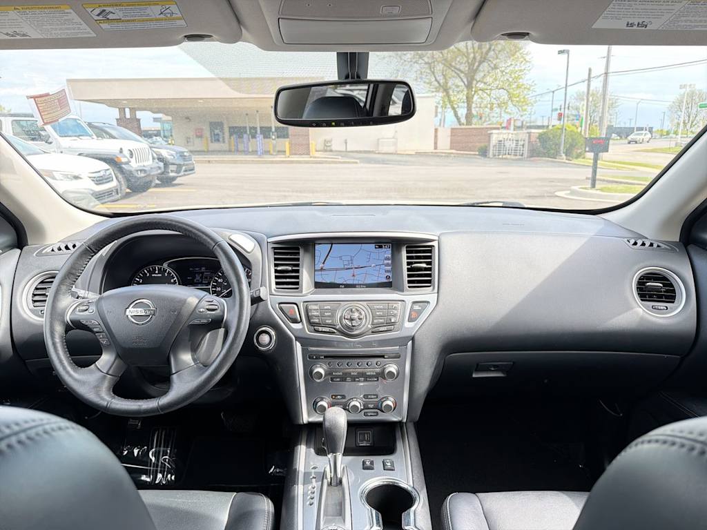 Thumbnail: 2019 Nissan Pathfinder - 2