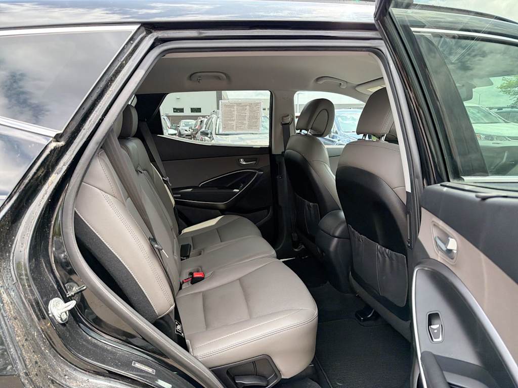 Thumbnail: 2018 Hyundai Santa Fe - 31