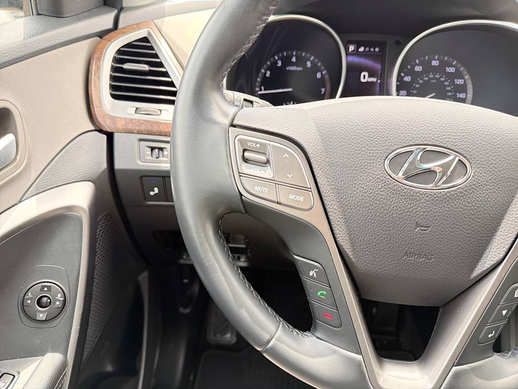 Thumbnail: 2018 Hyundai Santa Fe - 32