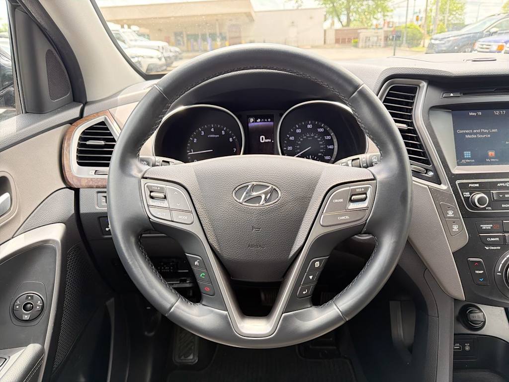 Thumbnail: 2018 Hyundai Santa Fe - 9