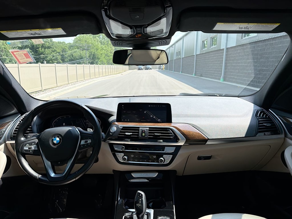 Thumbnail: 2021 BMW X3 - 2