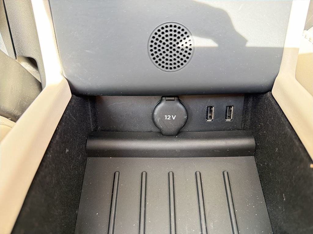 Thumbnail: 2018 Tesla Model S - 33