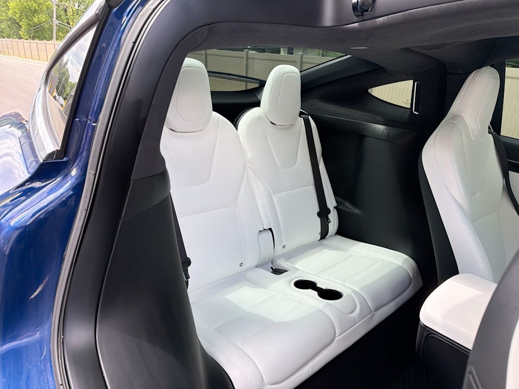 Thumbnail: 2017 Tesla Model X - 30