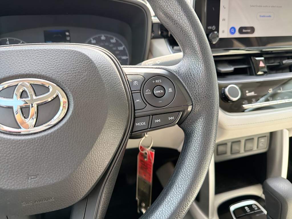 Thumbnail: 2023 Toyota Corolla Cross - 34