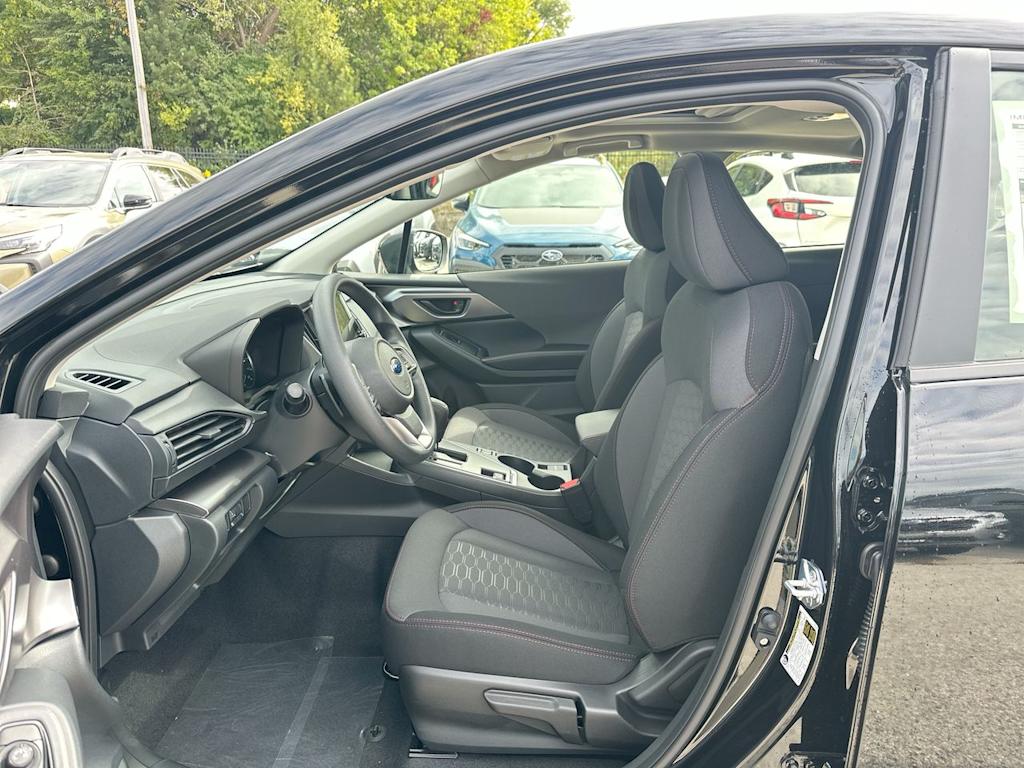 Thumbnail: 2025 Subaru Impreza - 10