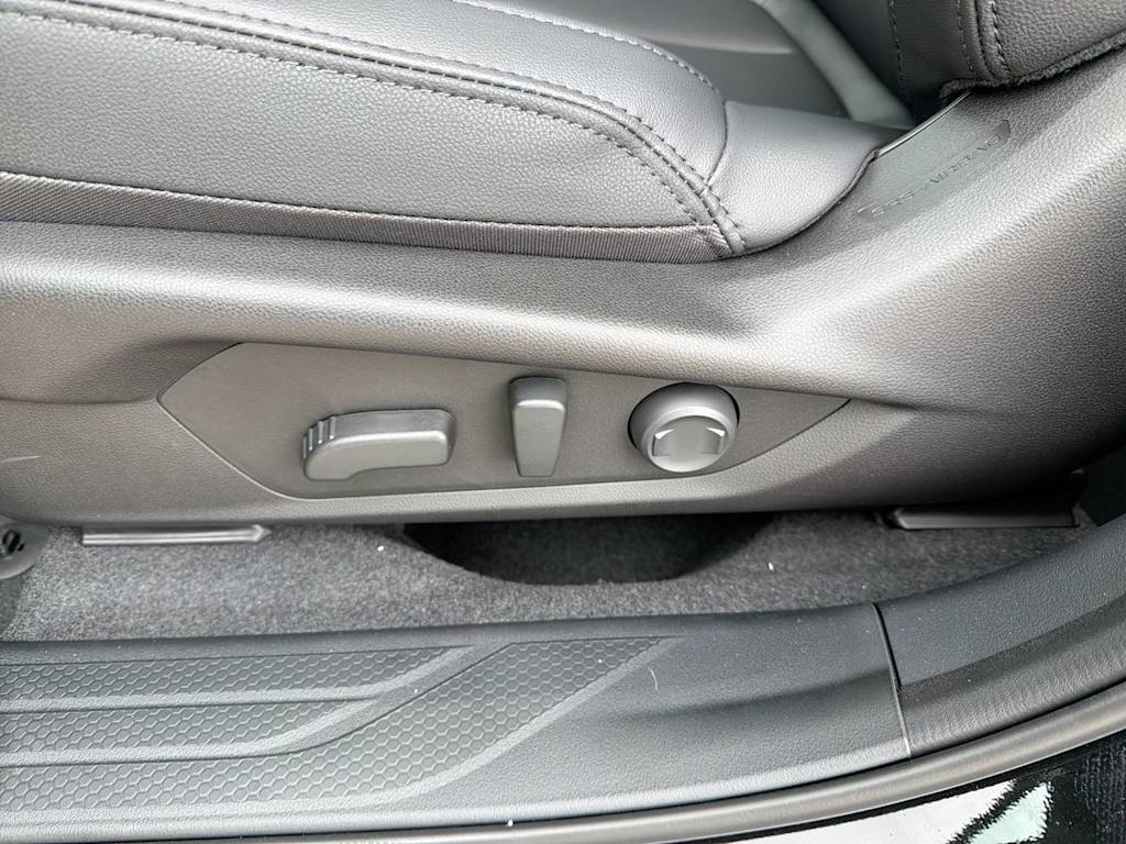 Thumbnail: 2026 Subaru Outback - 27