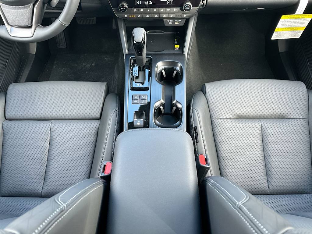 Thumbnail: 2026 Subaru Outback - 33