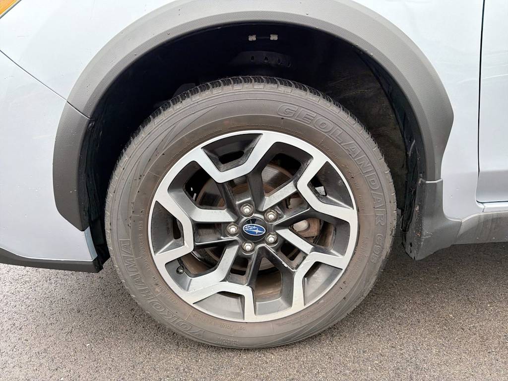 Thumbnail: 2016 Subaru Crosstrek - 8