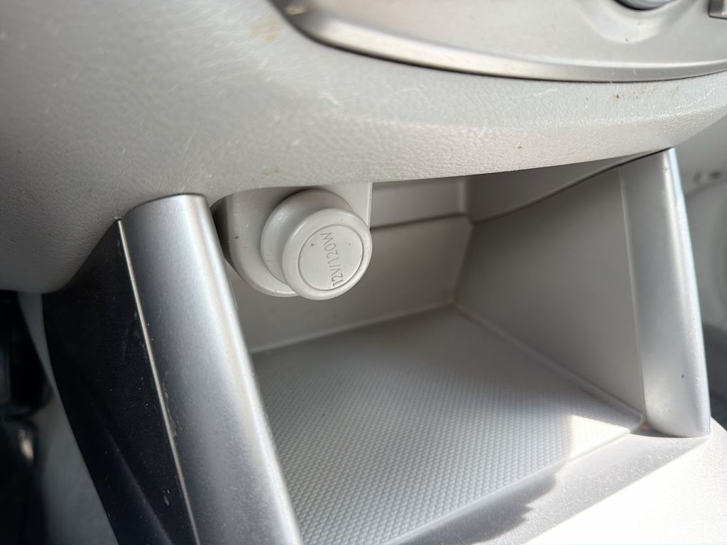 Thumbnail: 2010 Subaru Forester - 32