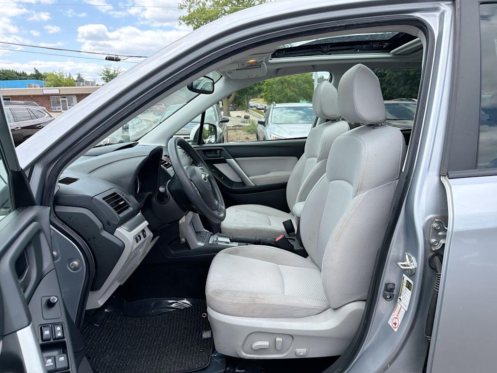 Thumbnail: 2015 Subaru Forester - 10