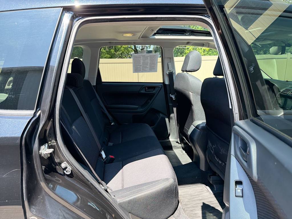 Thumbnail: 2017 Subaru Forester - 31
