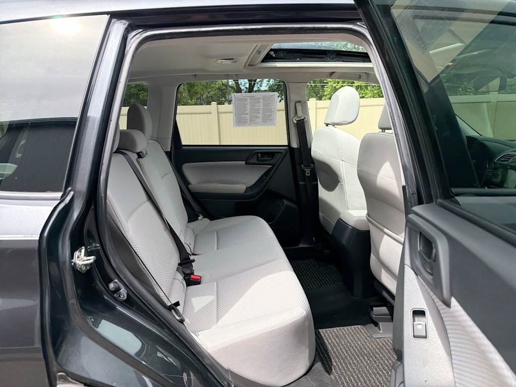 Thumbnail: 2018 Subaru Forester - 31
