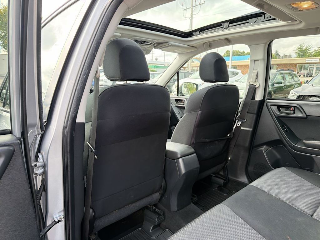 Thumbnail: 2016 Subaru Forester - 12