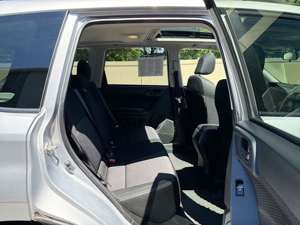 Thumbnail: 2018 Subaru Forester - 32