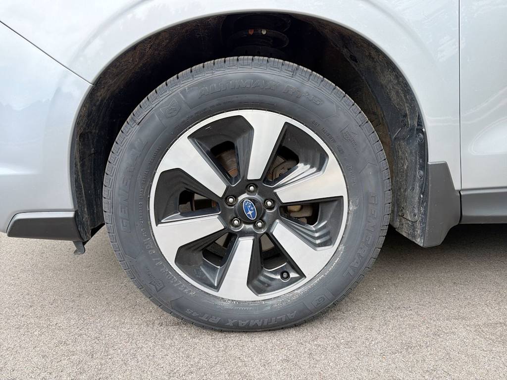 Thumbnail: 2018 Subaru Forester - 8
