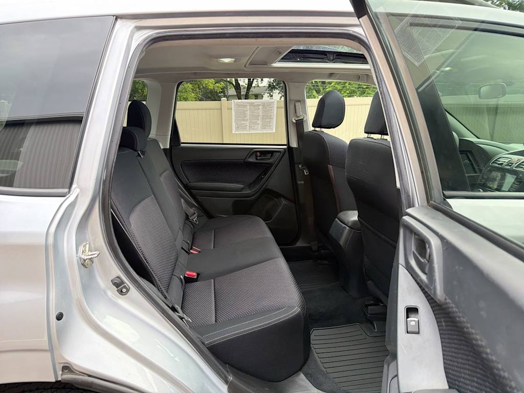 Thumbnail: 2018 Subaru Forester - 32