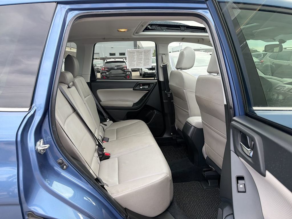 Thumbnail: 2015 Subaru Forester - 32
