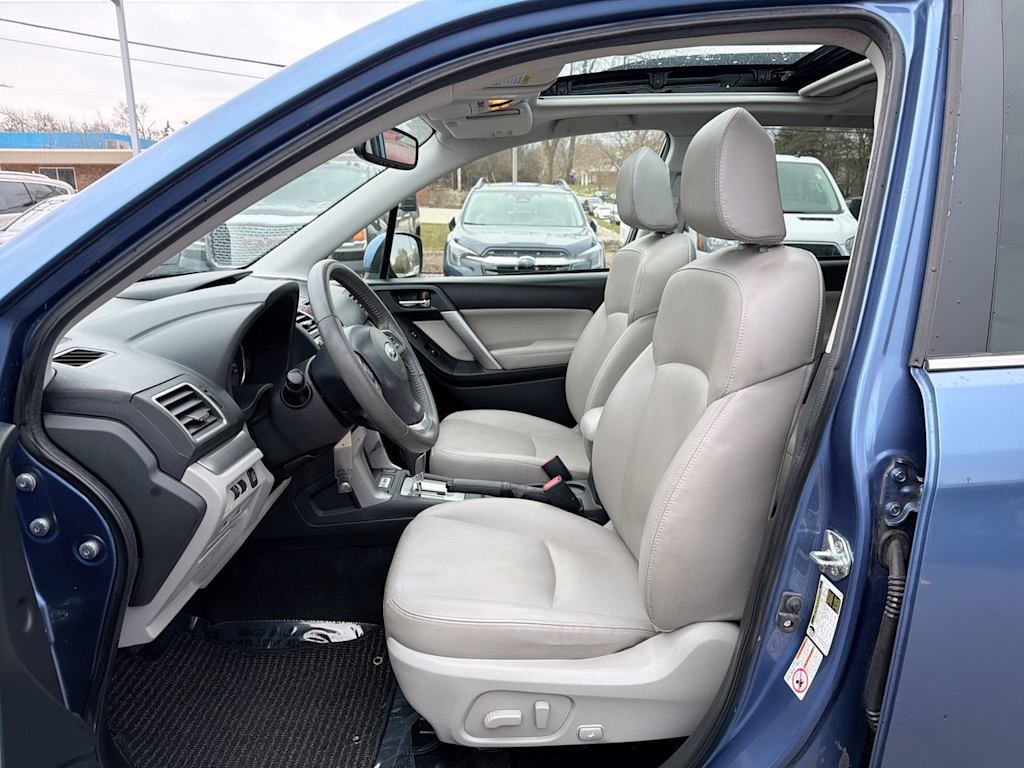 Thumbnail: 2016 Subaru Forester - 10