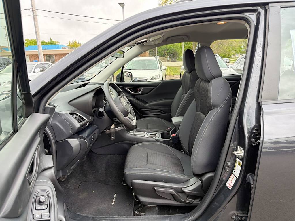 Thumbnail: 2019 Subaru Forester - 10