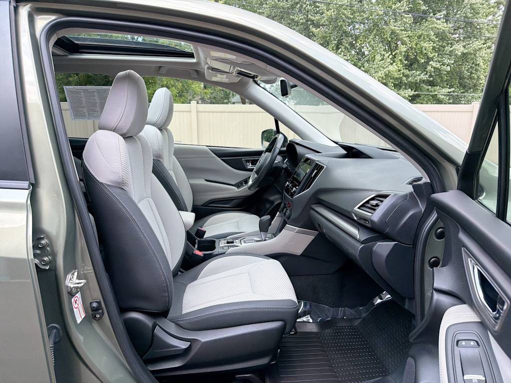 Thumbnail: 2019 Subaru Forester - 32