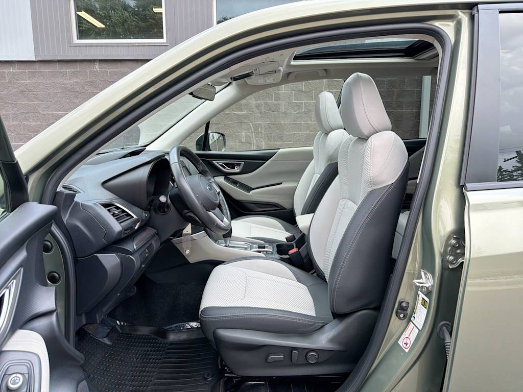 Thumbnail: 2019 Subaru Forester - 10
