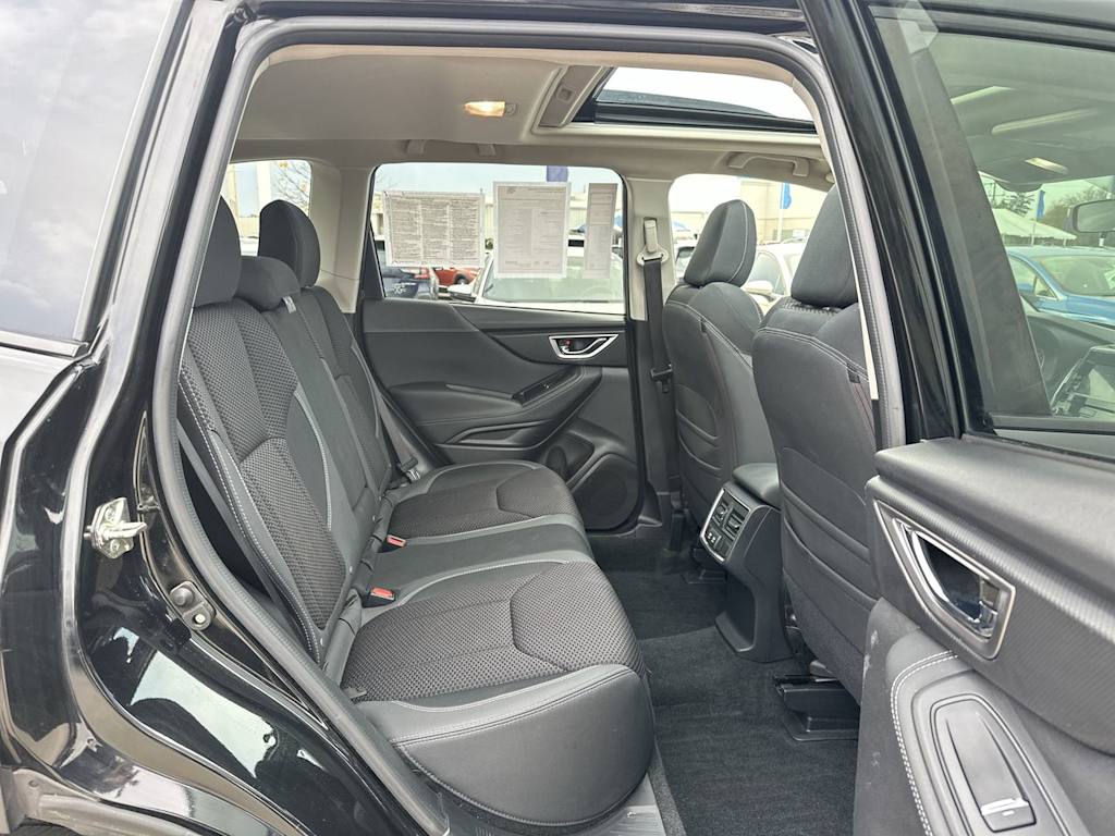 2019 Subaru Forester Premium 25